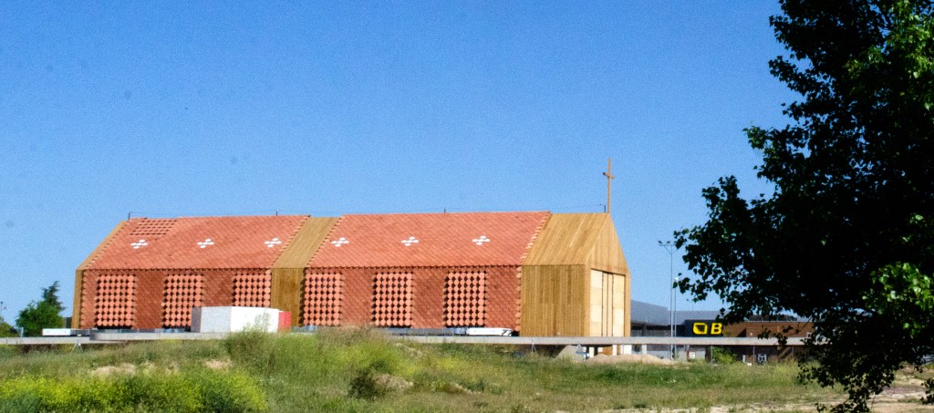 ¿Nos ayudas a&nbsp;terminarla?